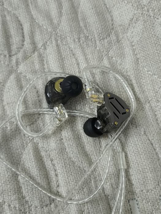 KZ ZS10 PRO 2 Hi-Fi 1DD + 4BA наушники