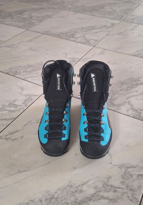 Дамски турстически обувки Dachstein