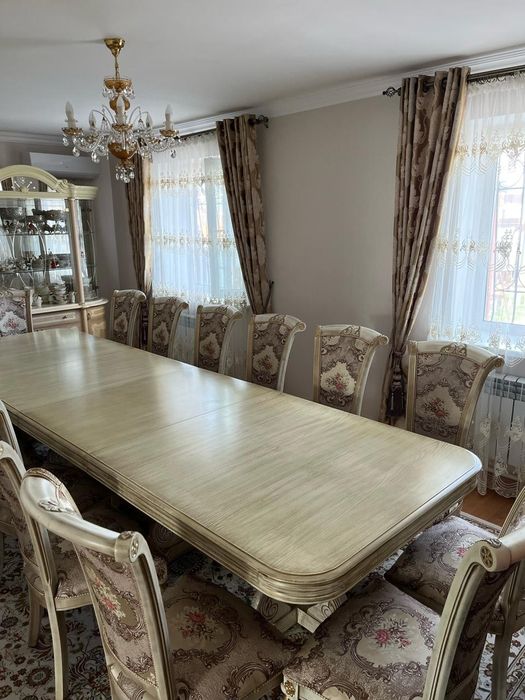 Стол гостинный на 18 чел.