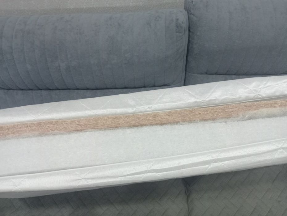 Продаю матрас детский