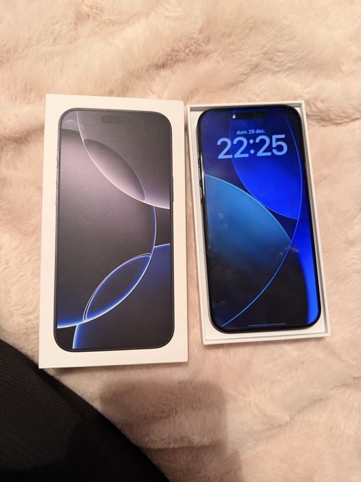 Vand iPhone 16 Pro Max 256GB, Negru