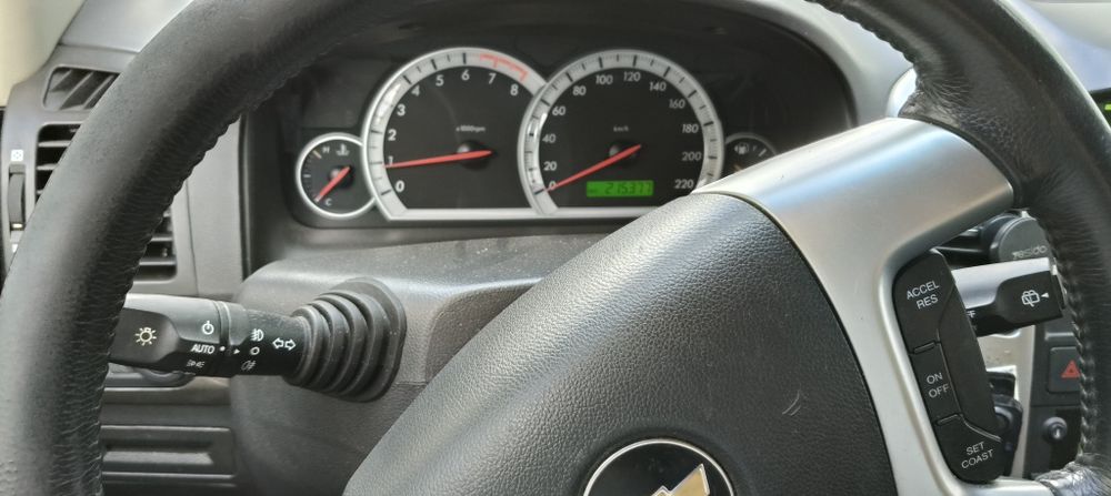 Chevrolet Captiva 2.4 Газ/Бензин 4x4 (136 к.с.)