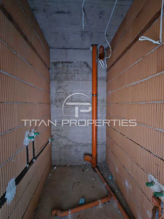 Продава се Тристаен апартамент в Пловдив, Беломорски - 125 кв.м за 1550 €/кв.м - Снимка #6