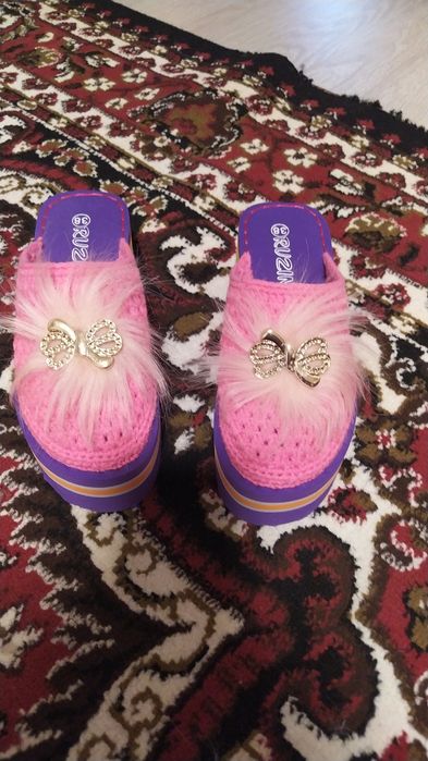 Домашний тапочки