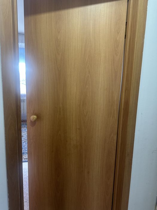 Продается меж комнатные двери