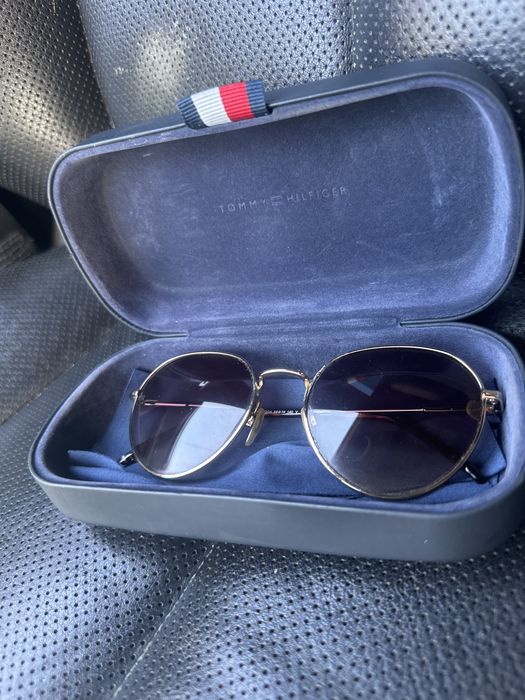 Очила  Tommy Hilfiger