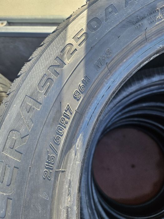 Гуми 215/60/17 дот21