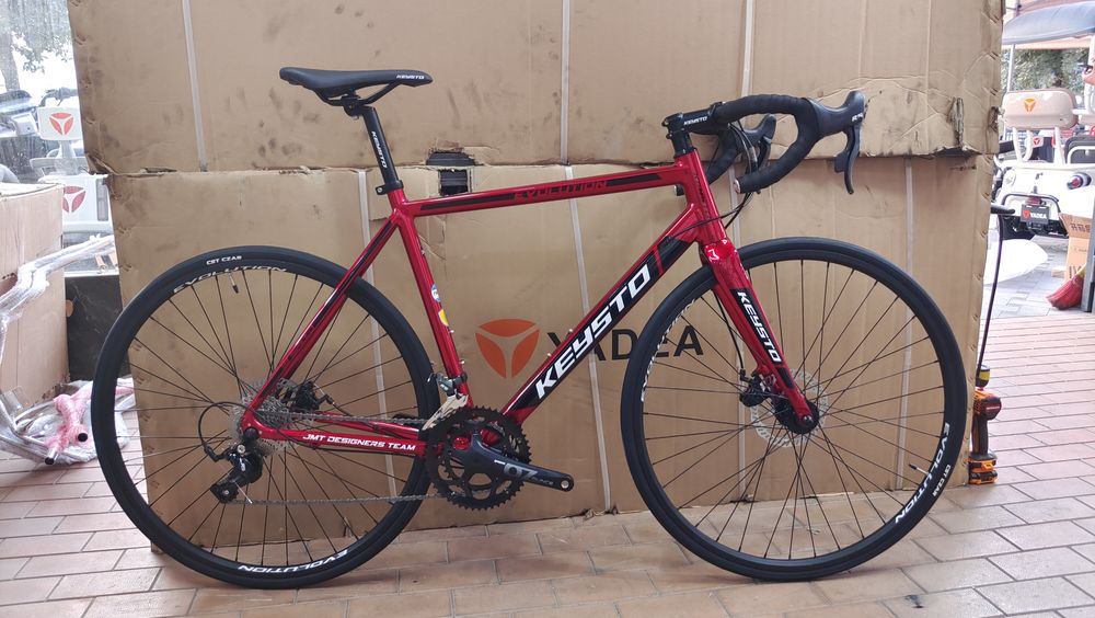 Шоссейный велосипед KEYSTO