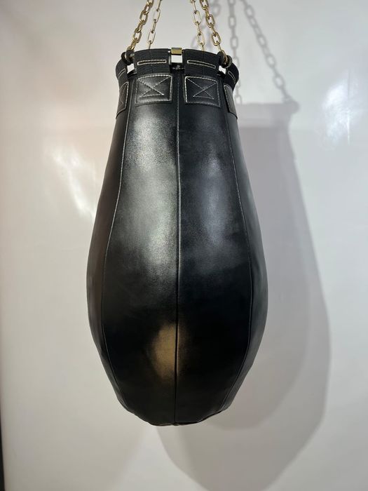 боксерский мешок, груша