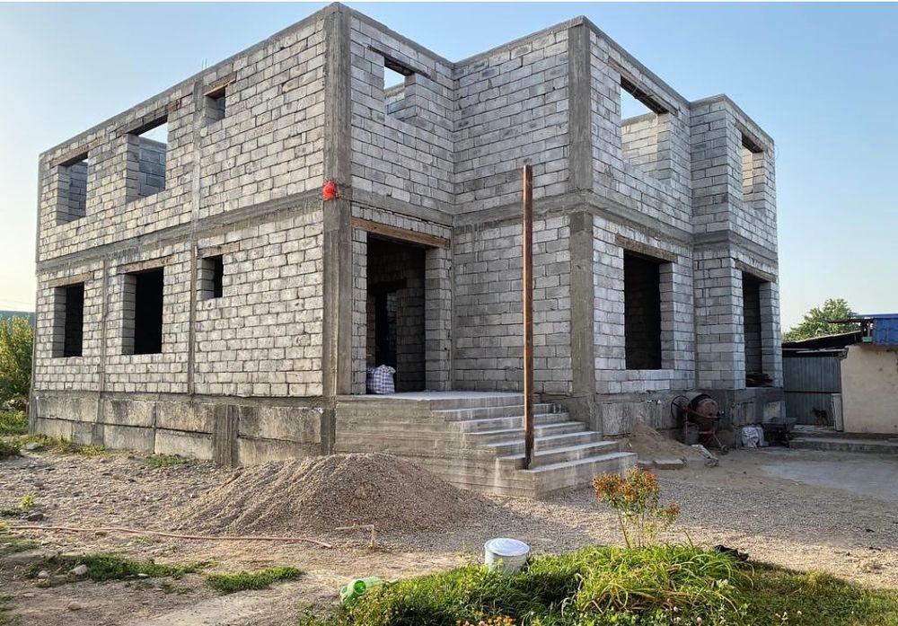 Полистирол блок номер 1 в Таразе