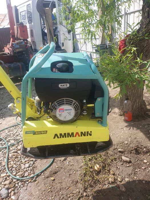 Vând placă compactoare AMMANN APR 30/50