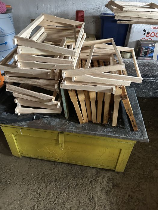 Accesorii Apicole, Stupi, Centrifuga, Rame