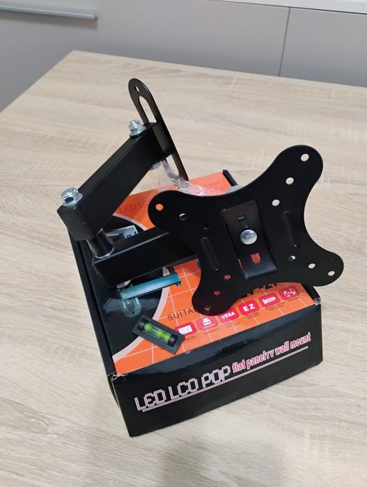 Suport TV sau monitor