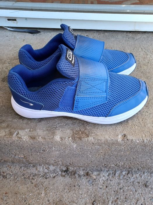 Adidași baieti Dechatlon