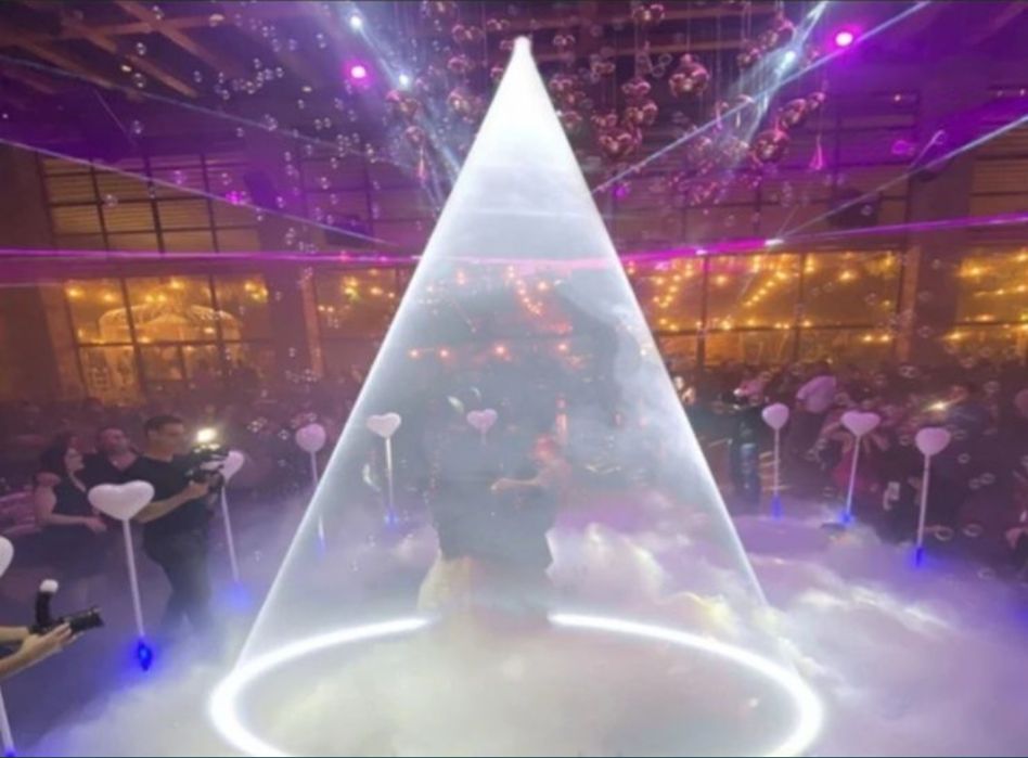 PROMOTIE!! Laser  dansul mirilor 12W RGB cu aplicatie Bluetooth