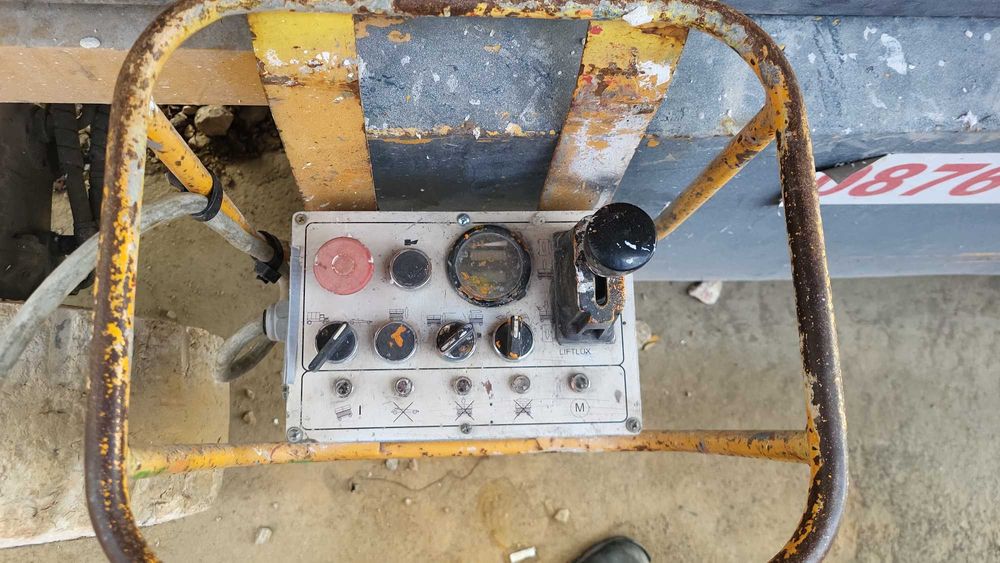 Ножична вишка 12 м JLG - LIFLUX Sl 102-14