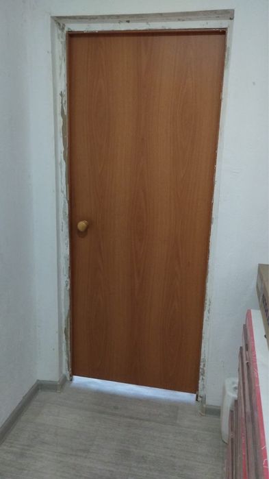 Продаю межкомнатные двери