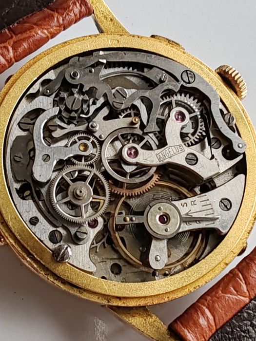 Angelus Chronodato Chronograph Triplu Calendar Aur 18k - 38 mm
