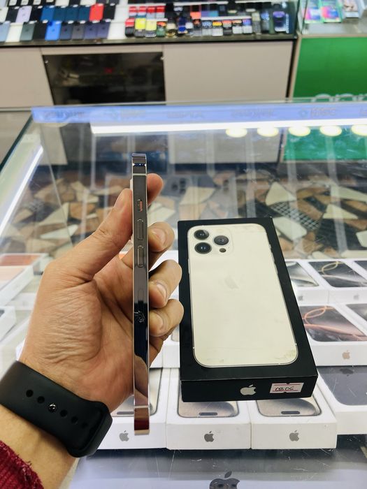 iPhone 13 Pro  128 gb ideal