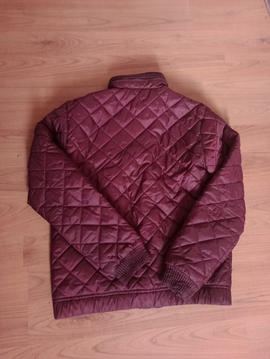 Vând/Schimb  geaca groasa