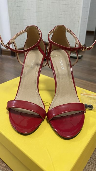 Продам туфли за 3000тг