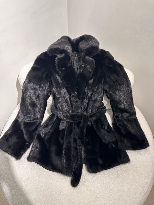 Продам норковую шубу