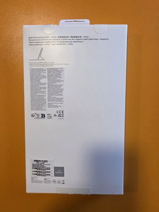 Husa Book Cover Keyboard AI, Samsung Galaxy Tab S10/S10FE/S9  open box