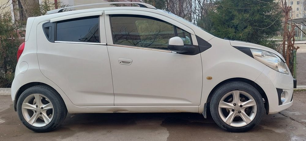 Продаю Спарк shevrolet