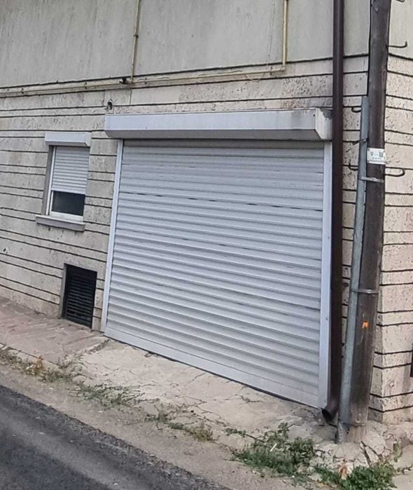 Inchiriez garaj  in Km 4-5