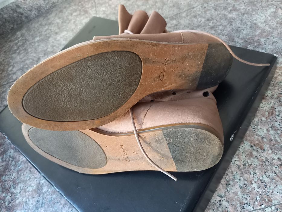 Летни ботушки/ботички Clarks 38 номер