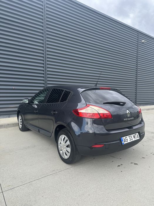RENAULT Megane 2010 — imagine 4