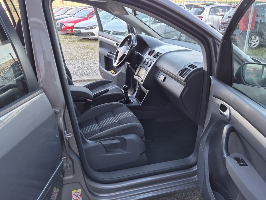 Vw Touran United model 2.0 TDI-140PS