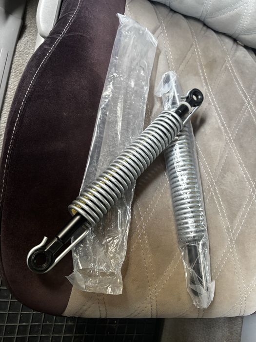 Амортизатор багажника Bmw e60