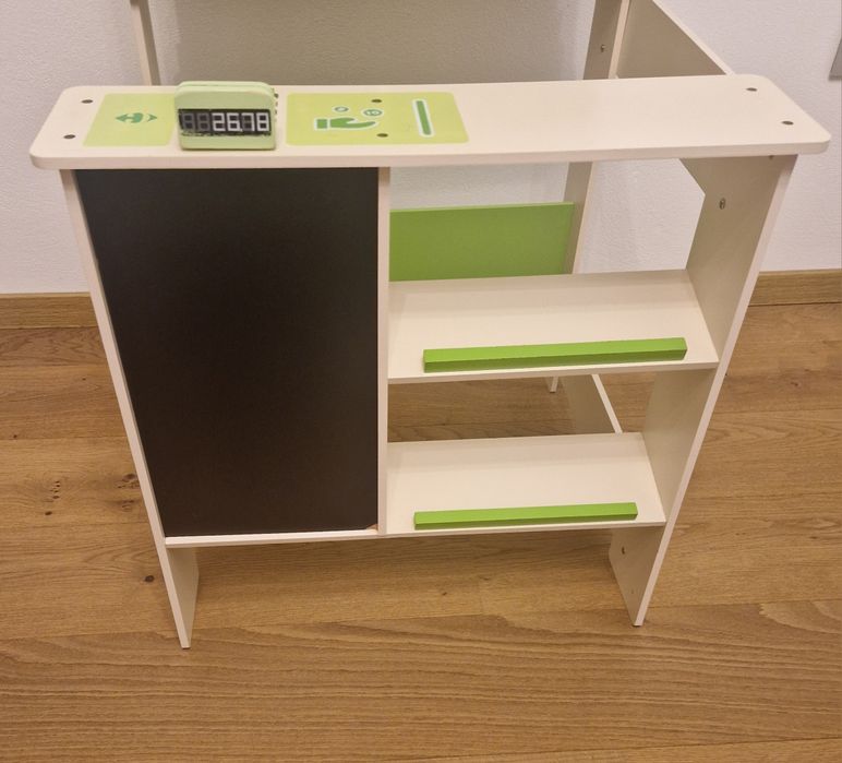 Aprozar de jucarie din lemn
