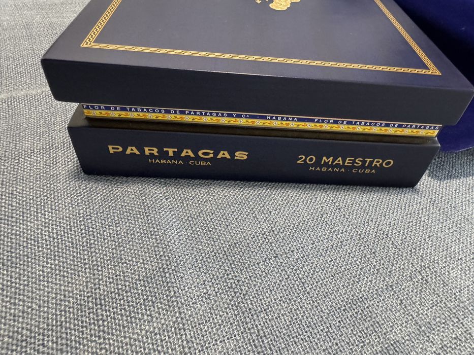 Кутия от пури Partagas Maestro