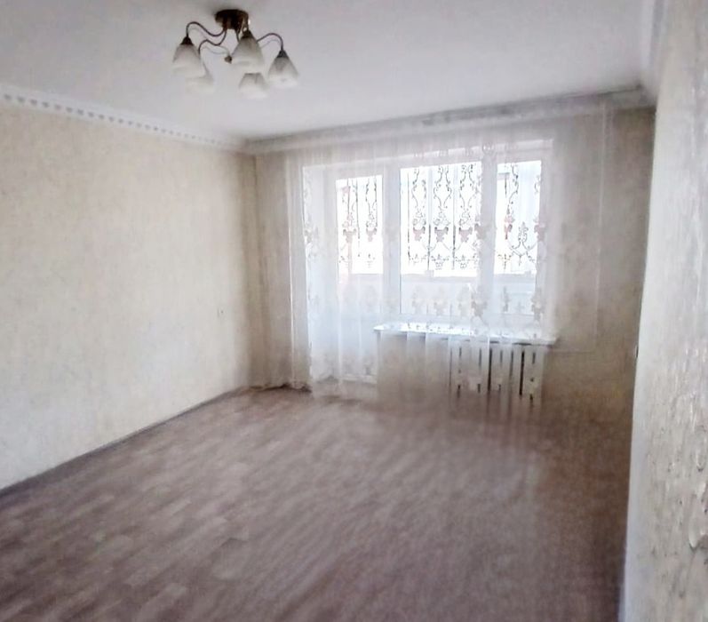 продам 3-х ком. центр 3-этаж