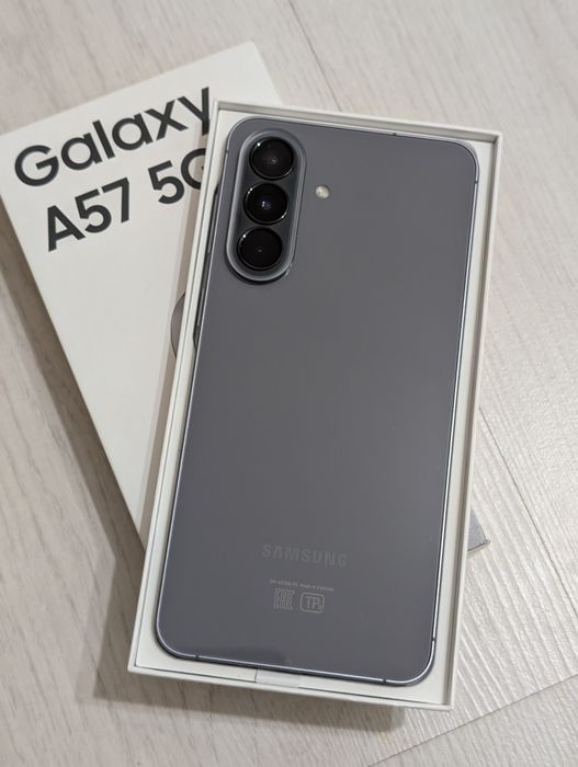Samsung A57 128 gb Ram 8 5G