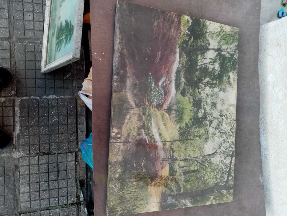 Картини Руски с рамките