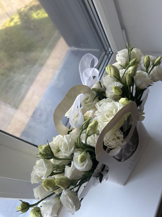 Продаю цветы розы сегодняшние