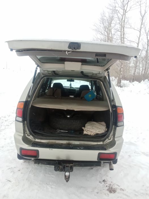 Продам машину срочно