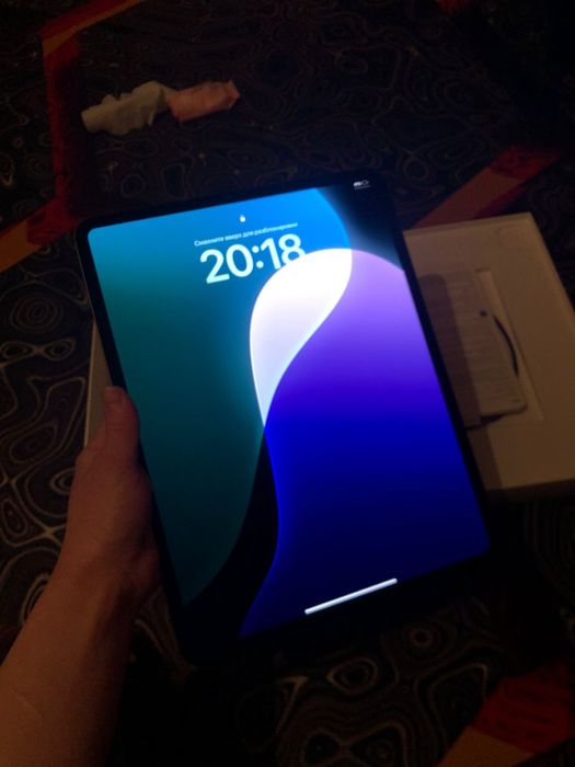 IPad pro (13-дюймовый, M4]