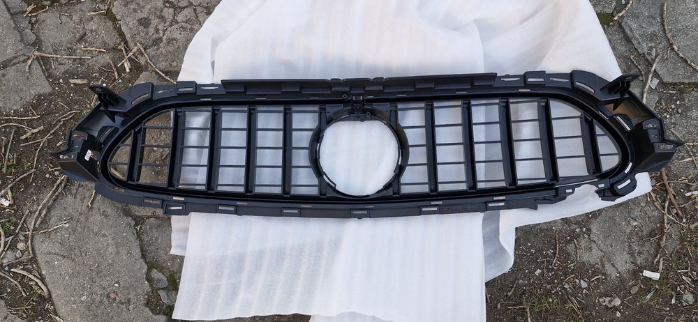 Решетка GT Mercedes E W 213 face