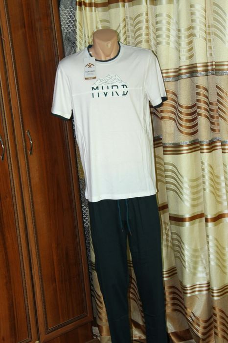 Tepa pas kiyim erkaklar va osmirin yigitlar uchun zamon talab kiyim