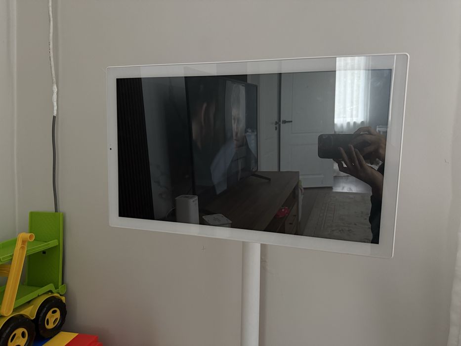 планшет на колесах