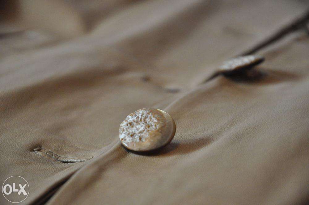 Pardesiu de dama, din piele