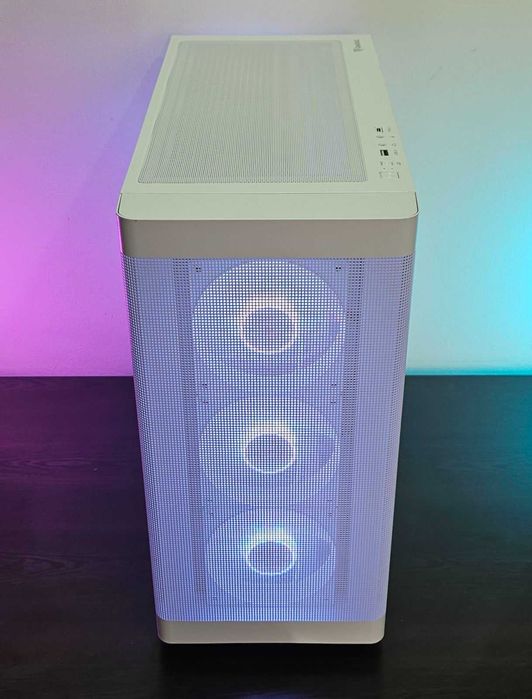 Ryzen 7-7800X3D/RTX 5070/RAM 32GB/SSD 1TB/Чисто Нов+Гаранция!