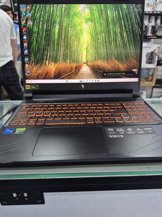 Acer nitro v16 core i7 14650HX 16Gb DDR5 512GB m2 nvme rtx4060