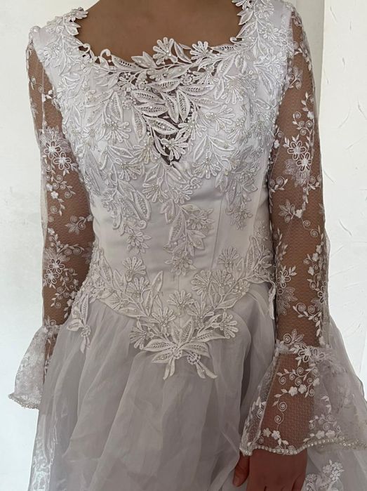 Продам свадебное платье