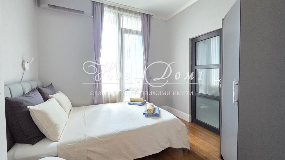 Продава се Тристаен апартамент в София, Център - 123 кв.м за 3171 €/кв.м - Снимка #9