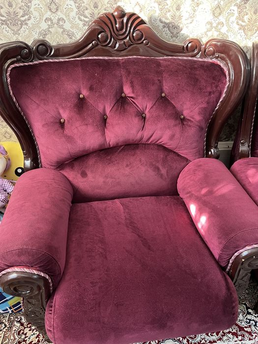 Продам диван 3 2 1 фото оригинал находиться в городе